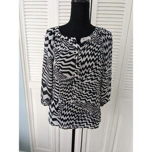 Banana Republic Top Women Sz XS Black White Blouse Geo Chiffon Artsy Chevron NEW